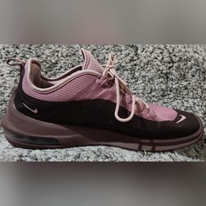 Womens Nike Air Size 11